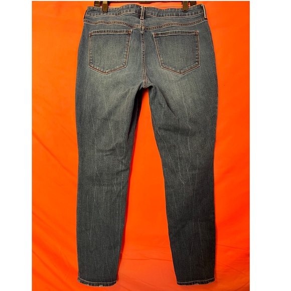 Wmns Old Navy Pop Icon Skinny Mid-Rise Dark Wash Jean Size 12 - Picture 2 of 3